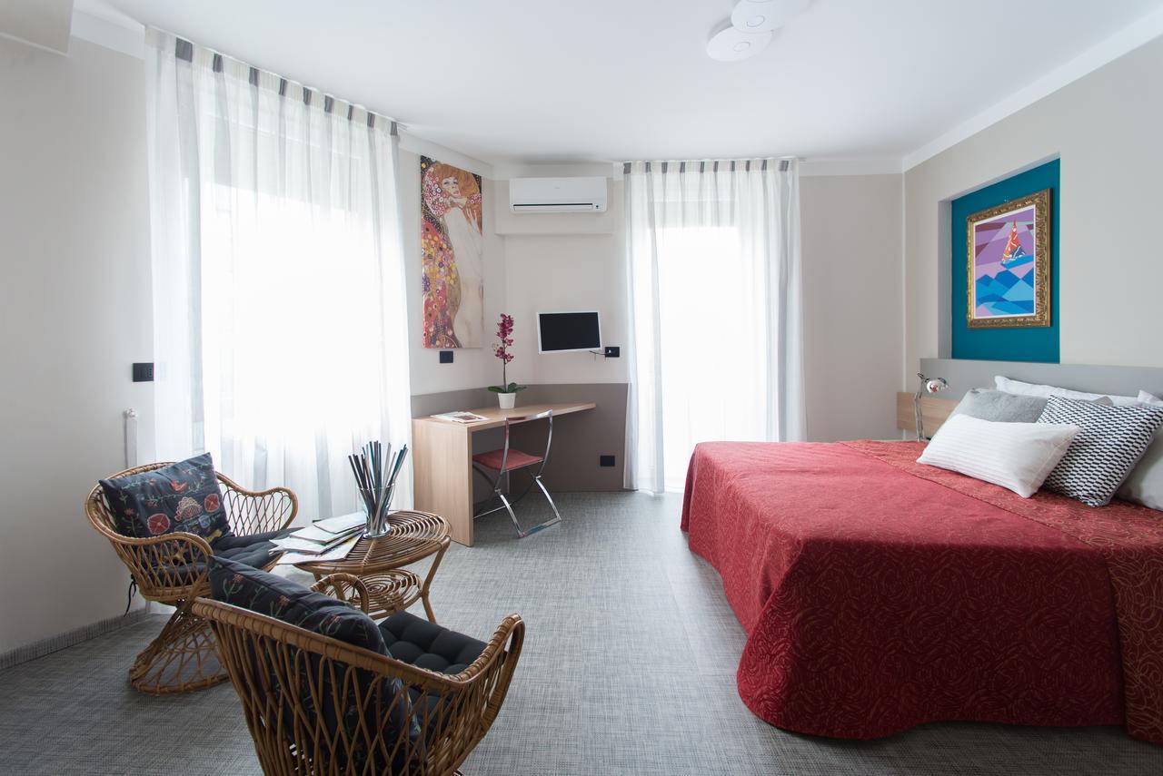 Torino Comfort Turim Exterior foto